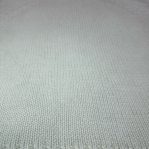 Vintage GAP Women's Turtle Neck Sweater - Soft Green - Picture 4 of 7